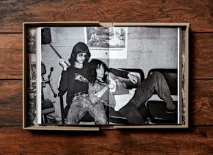 Lynn Goldsmith. Patti Smith. Before Easter After. Art Edition No. 101–200 ‘NYC, 1976’